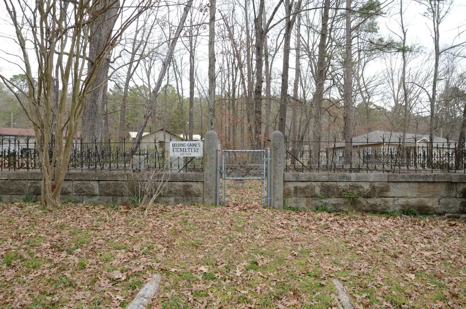 Belding-Gaines Cemetery, Main Entrance