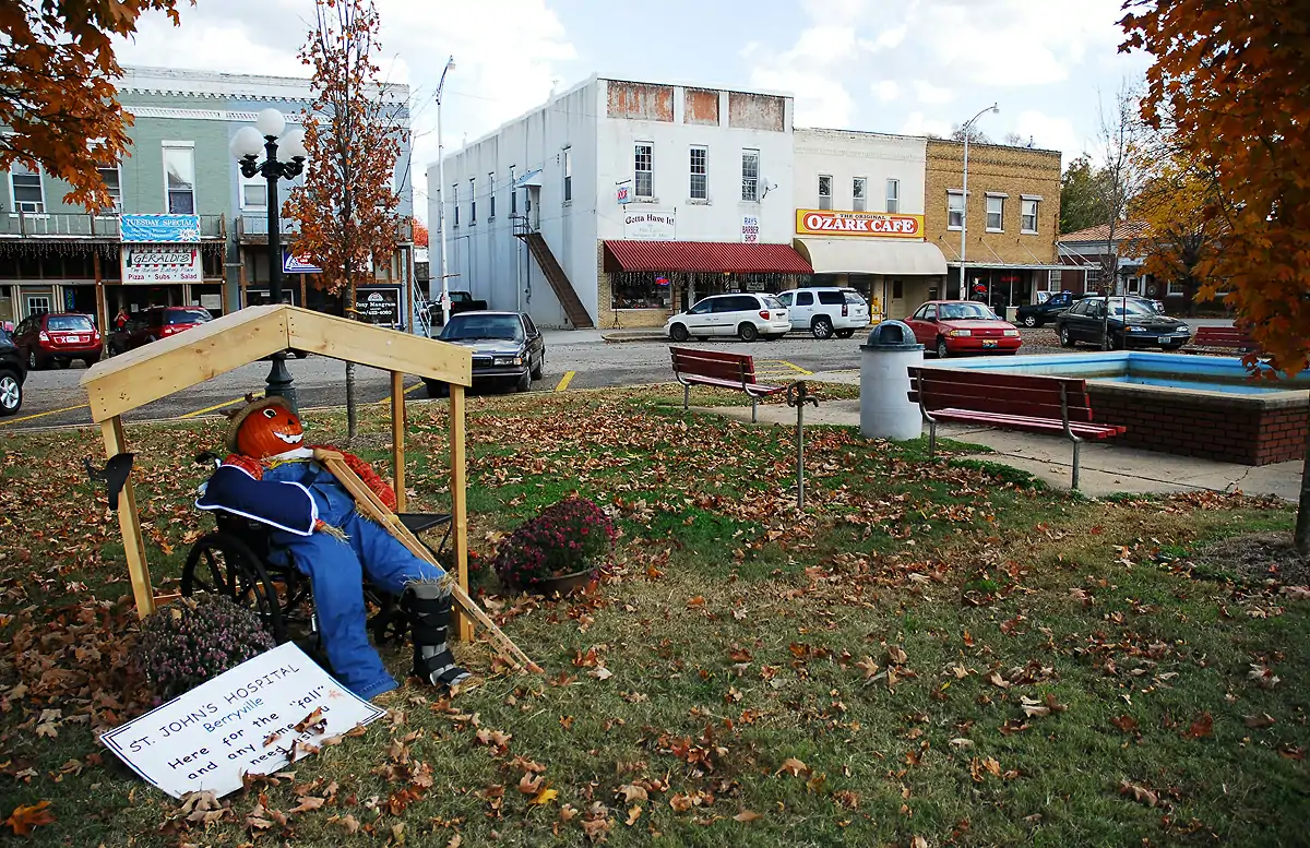 Berryville AR - town square